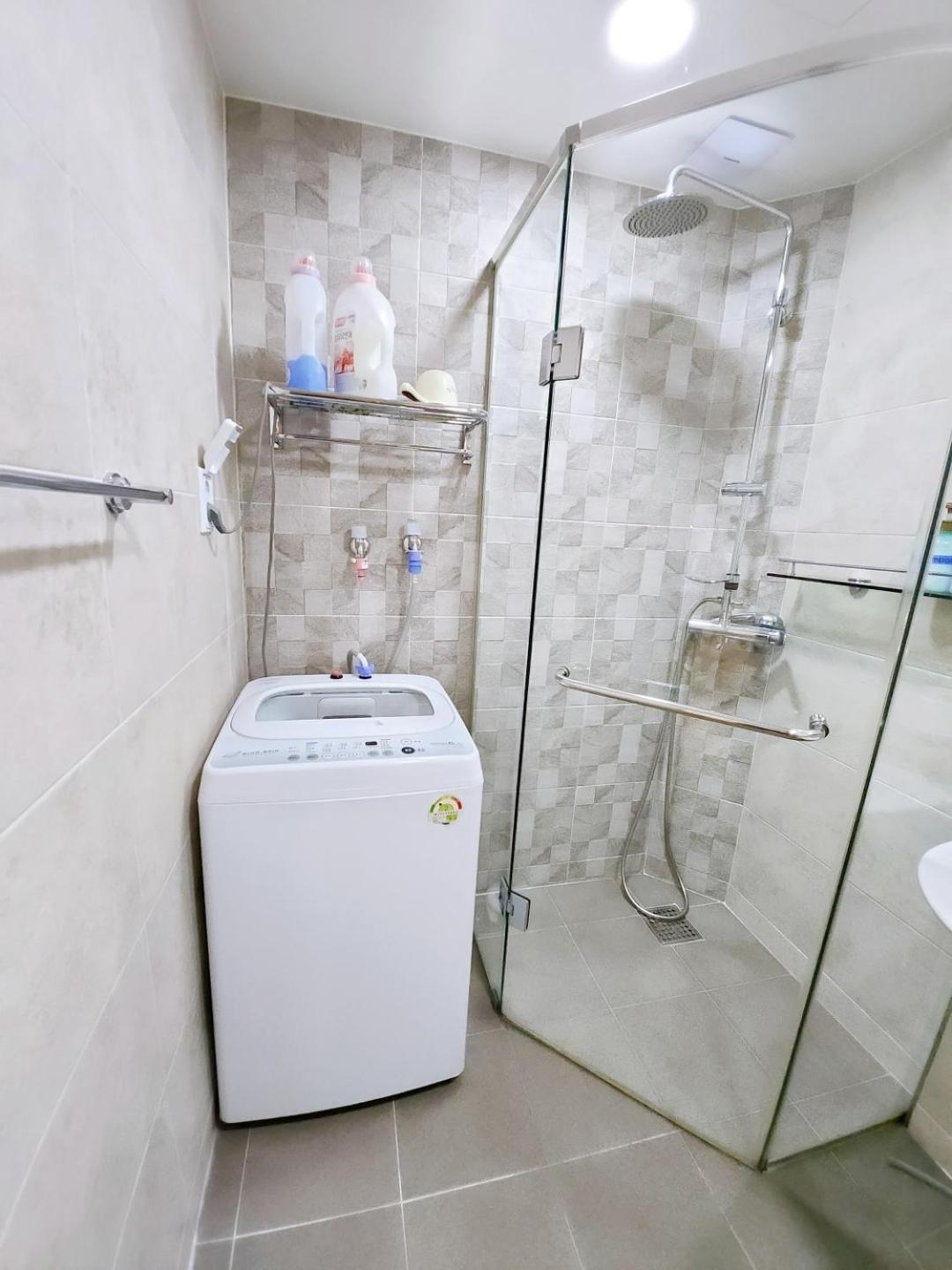 Hongdae Residence-2 1Min From Hongik Uni Station Exit #1 Seoul Exterior foto
